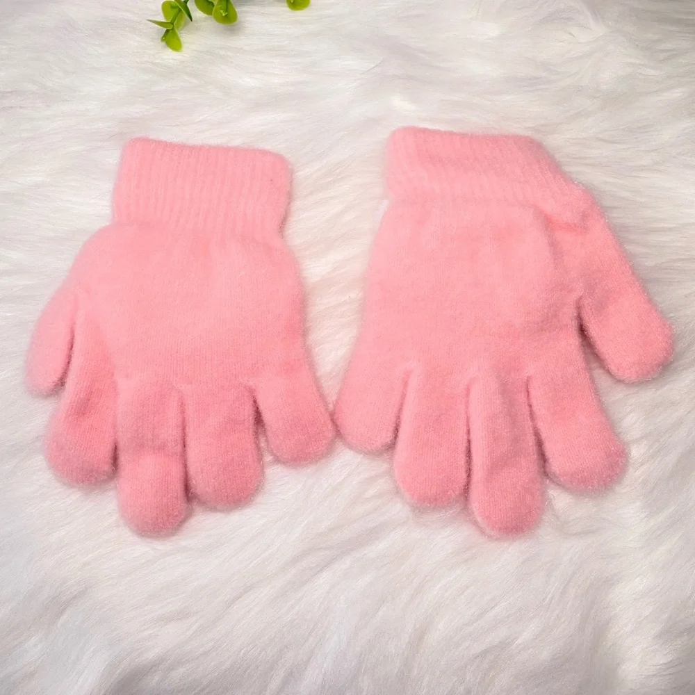 Cute Hello Kitty Kids Fuzzy Gloves